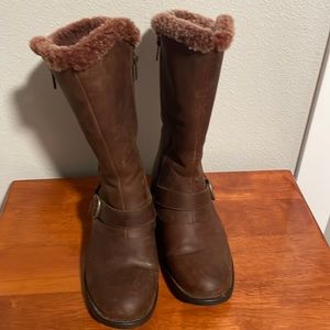 Fleece lined boots